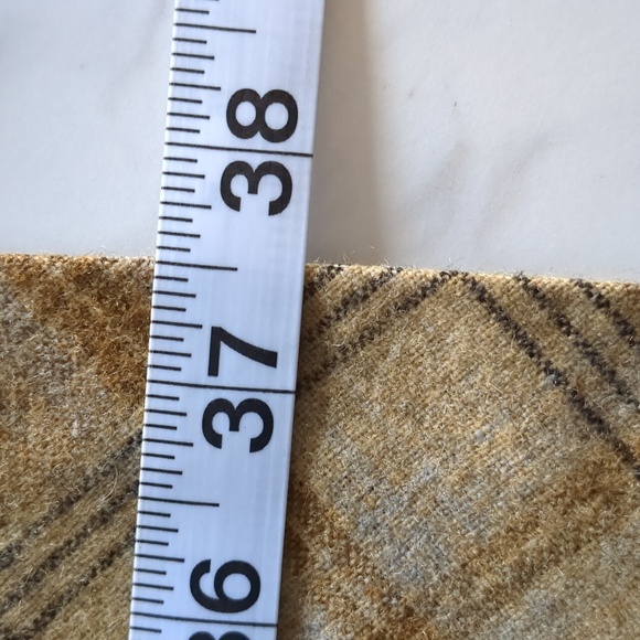 Ann Taylor - Tan Plaid Wool Skirt - Picture 8 of 8